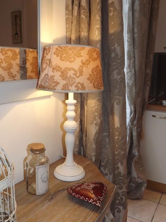 Le Logis De La Cathedrale Apartment Albi Cameră foto