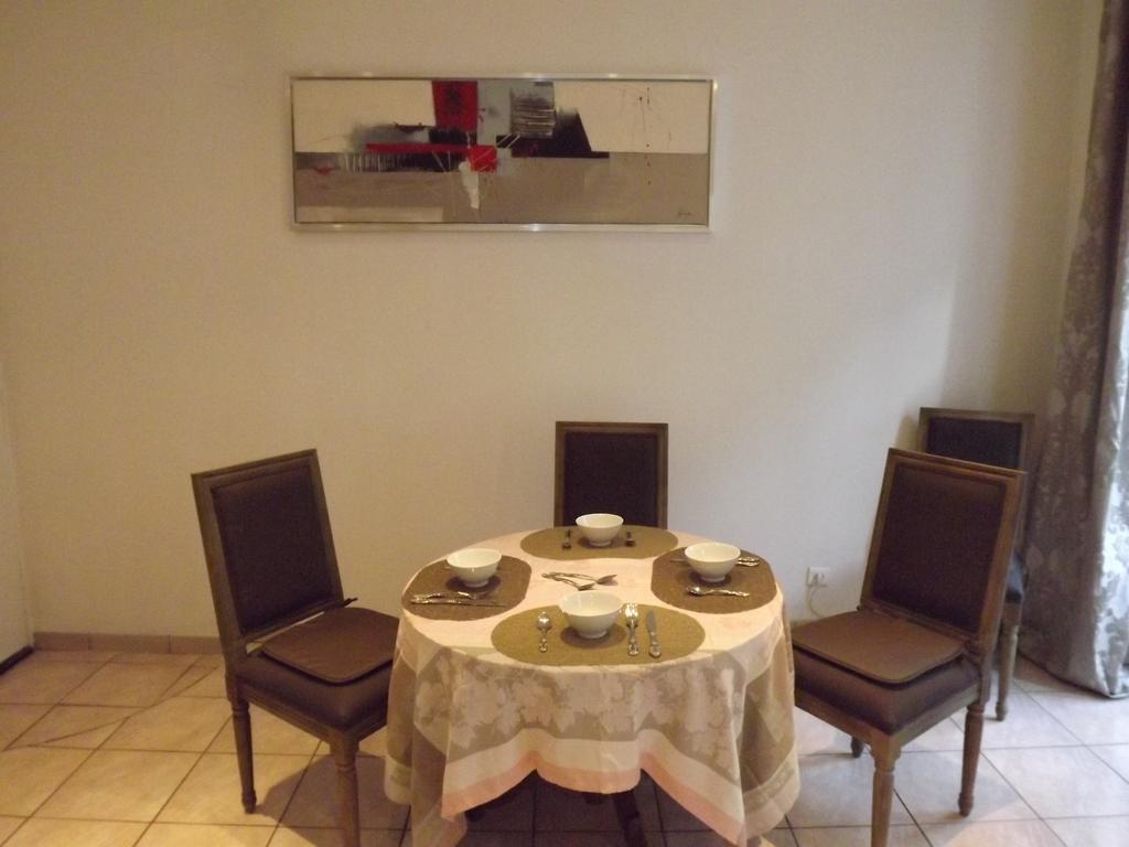 Le Logis De La Cathedrale Apartment Albi Cameră foto