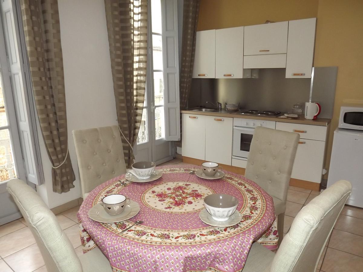 Le Logis De La Cathedrale Apartment Albi Cameră foto